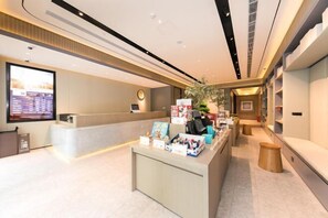 Unclassified image, 5 of 75, button - Ji Hotel (Shanghai)