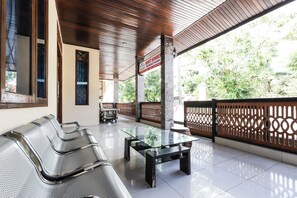 Gambar tidak terklasifikasi, 4 dari 27, tombol