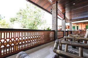 Gambar tidak terklasifikasi, 5 dari 27, tombol