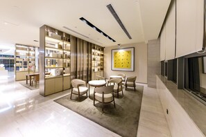 Ảnh chưa phân loại, 5 trong số 48 ảnh, nút