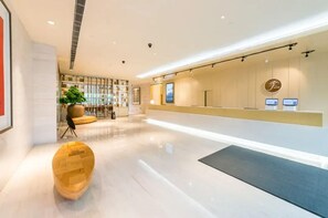 Ảnh chưa phân loại, 5 trong số 48 ảnh, nút