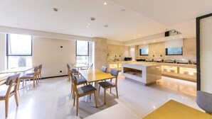 View from property - Ji Hotel (Shanghai)