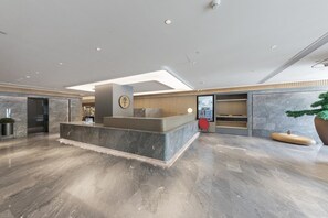 Lobby - Ji Hotel Beijing Jiuxianqiao 798 Art District (Beijing)