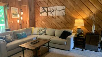 Fireplace, DVD player