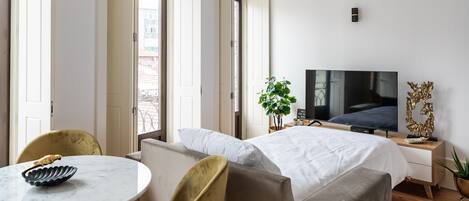 1 makuuhuone, silitysrauta/-lauta, Wi-Fi, vuodevaatteet