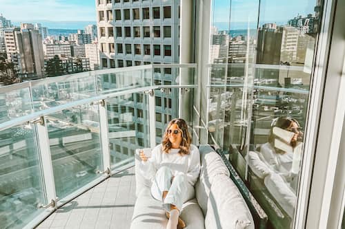 Executive One Bedroom Suite (King + Balcony + Bath) | City view