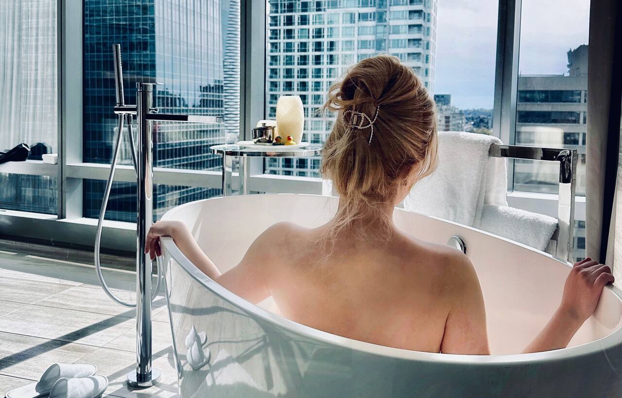 Paradox Vancouver