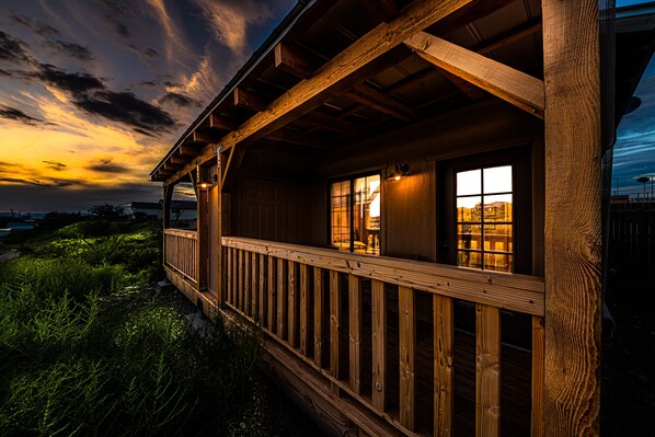 Exterior detail - Miners Cabins - Rent all 6 (Tombstone)
