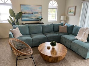 Smart TV, books, printers - Flip Flop Paradise - 3 Bdrms, Pool, Steps to the Beach (Fort Myers Beach)