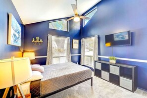 Unclassified image, 5 of 47, button