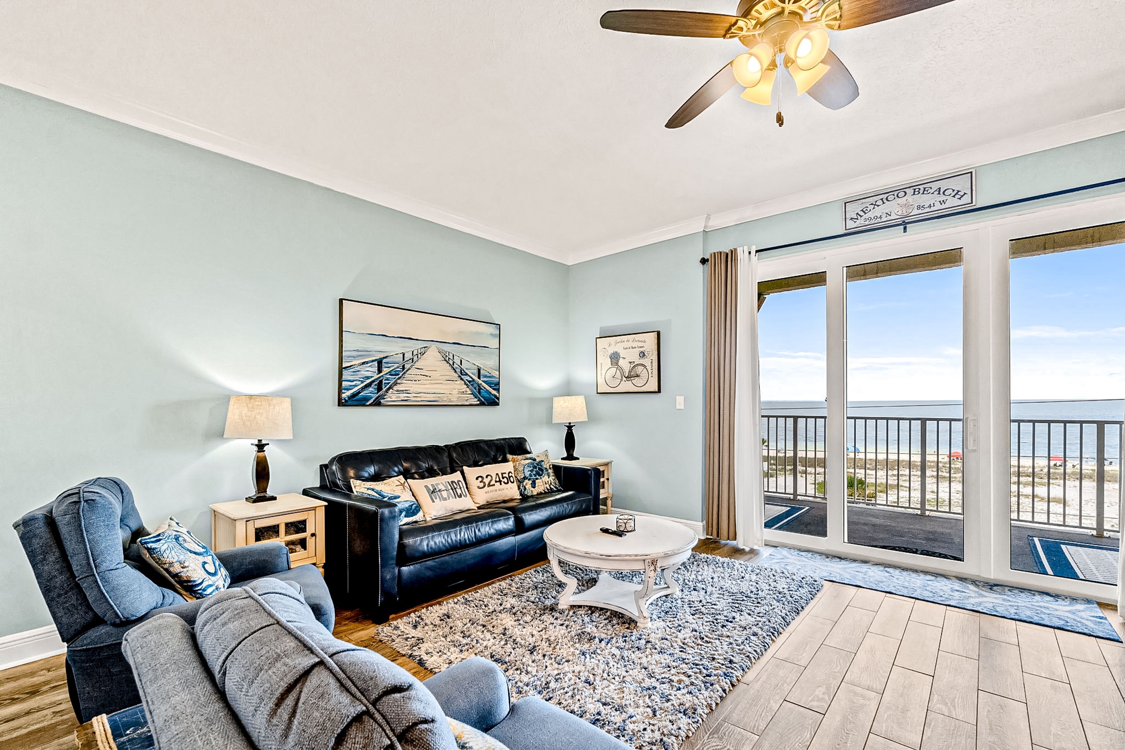 Fourth Floor Condo with Shared Pool, Ocean View, High-Speed WiFi, & Washer/Dryer