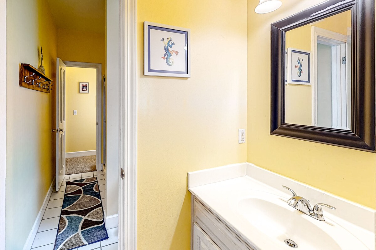 Photo 19 of Dog-Friendly Attractive Home w/Fast WiFi, Private Saltwater Pool, & Central AC