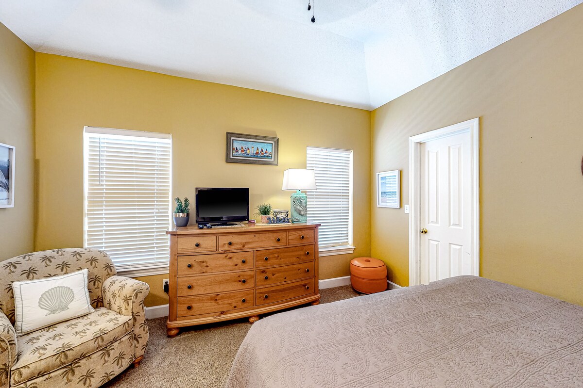 Photo 13 of Dog-Friendly Attractive Home w/Fast WiFi, Private Saltwater Pool, & Central AC