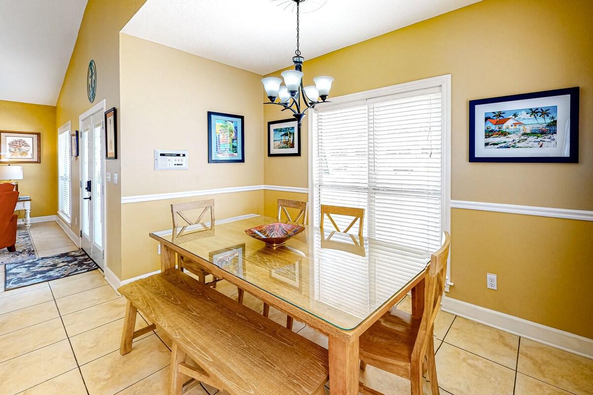 Photo 7 of Dog-Friendly Attractive Home w/Fast WiFi, Private Saltwater Pool, & Central AC