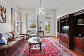 TV connectée, espaces bureaux