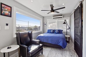 3 bedrooms, iron/ironing board, travel crib, WiFi - Central 3BR | Rooftop Deck | Private Home |Pets OK (New Orleans)