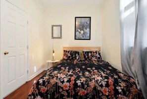 2 Schlafzimmer, Bügeleisen/Bügelbrett, Reisekinderbett, WLAN
