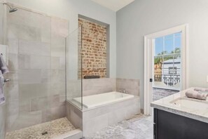 Shower, hair dryer, towels - The Burgundy House #1 |Historic Luxury|Steps to FQ (New Orleans)