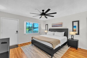 1 habitación, tabla de planchar con plancha, wifi gratis y ropa de cama 