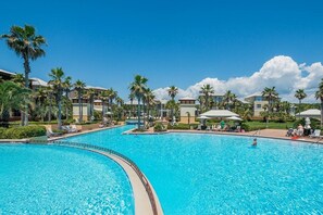 Et oppvarmet basseng