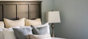 Highland Hideaway, Room for everyone, central to everything