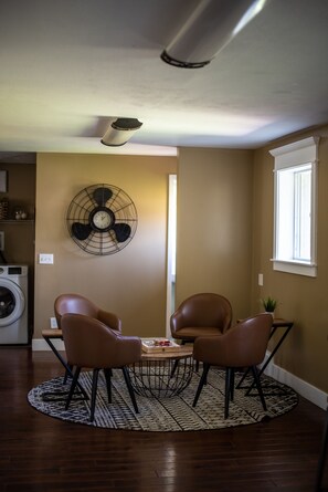 Interior - Highland Hideaway, Room for everyone, central to everything (Highland)