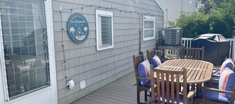 Delightful 2-Bedroom Beach Cottage in OBIII