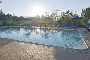 Indendørs pool, udendørs pool