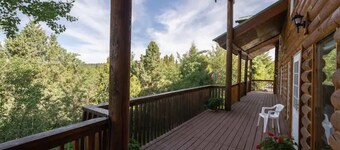 Big Family Reunion Lodge! Close to Yellowstone Jackson Grand Tetons Island Park.