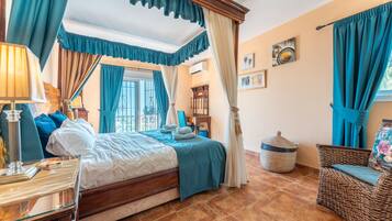 4 slaapkamers, een strijkplank/strijkijzer, gratis wifi, beddengoed