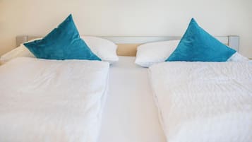 1 chambre, fer et planche Ă  repasser, Wi-Fi gratuit, draps fournis