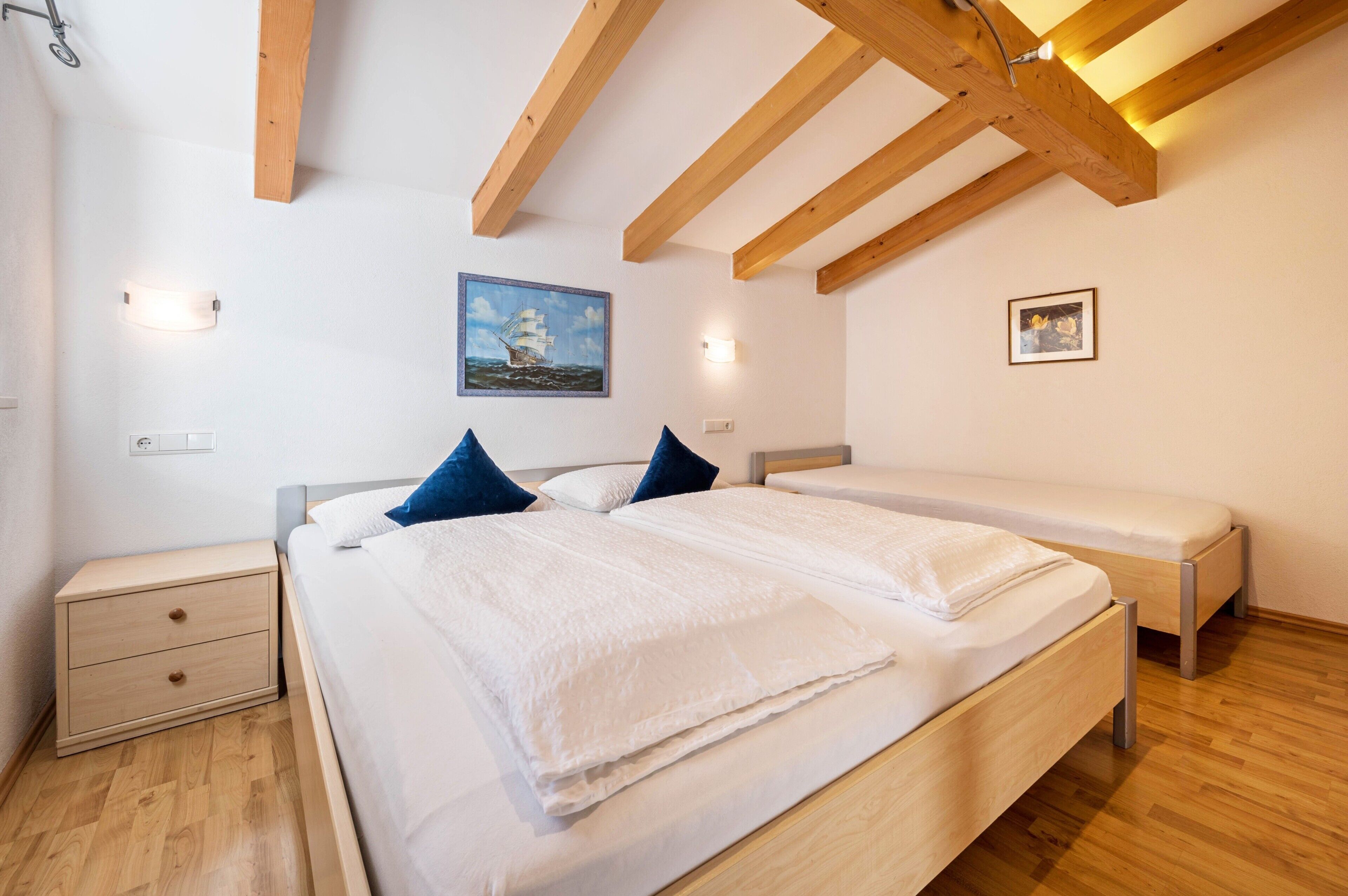 2 habitaciones, tabla de planchar con plancha y wifi gratis 