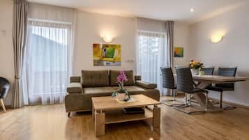 Televisor i taula de tennis de taula