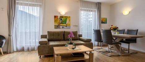 Televisio, pöytätennispöytä