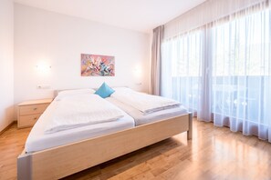 1 camera, ferro/asse da stiro, Wi-Fi gratuito, lenzuola