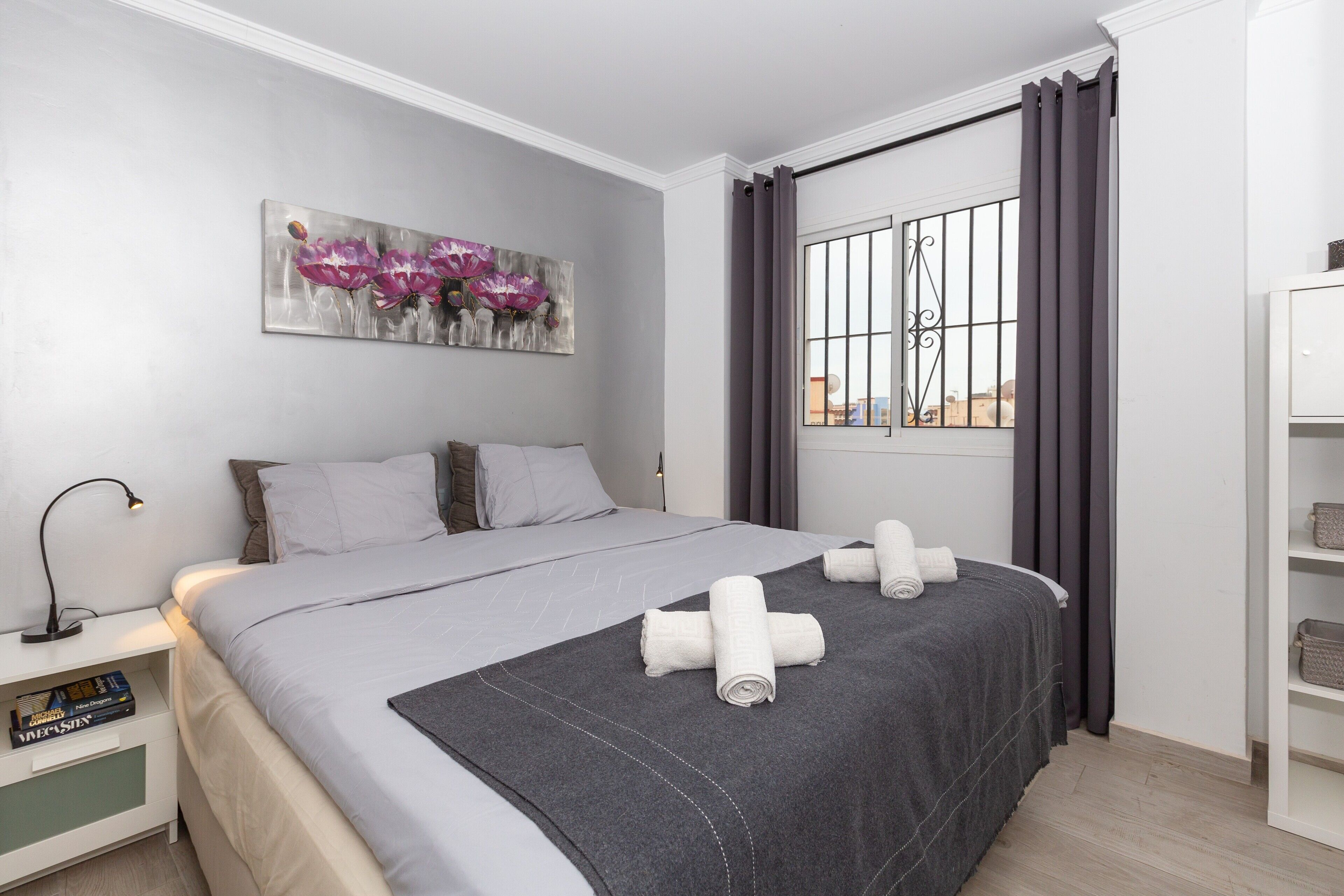 3 bedrooms, iron/ironing board, free WiFi, bed sheets