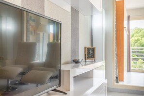 Interior - Apartment Zeus with Shared Pool, A/C & Wi-Fi (Calpe)