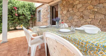 Vacation Home "La casa vista isola" with Sea View, Terrace & Garden