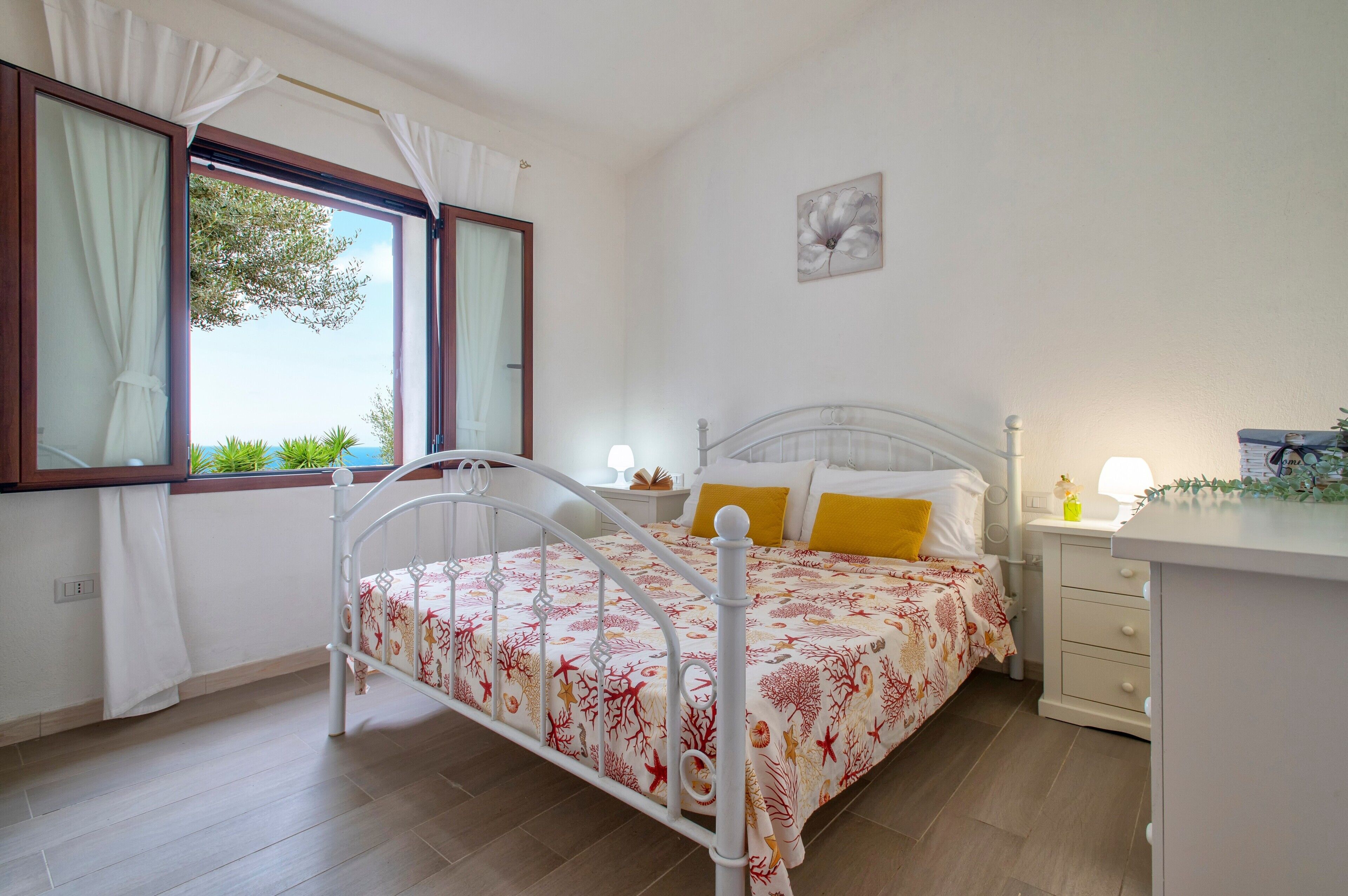 1 bedroom, iron/ironing board, bed sheets