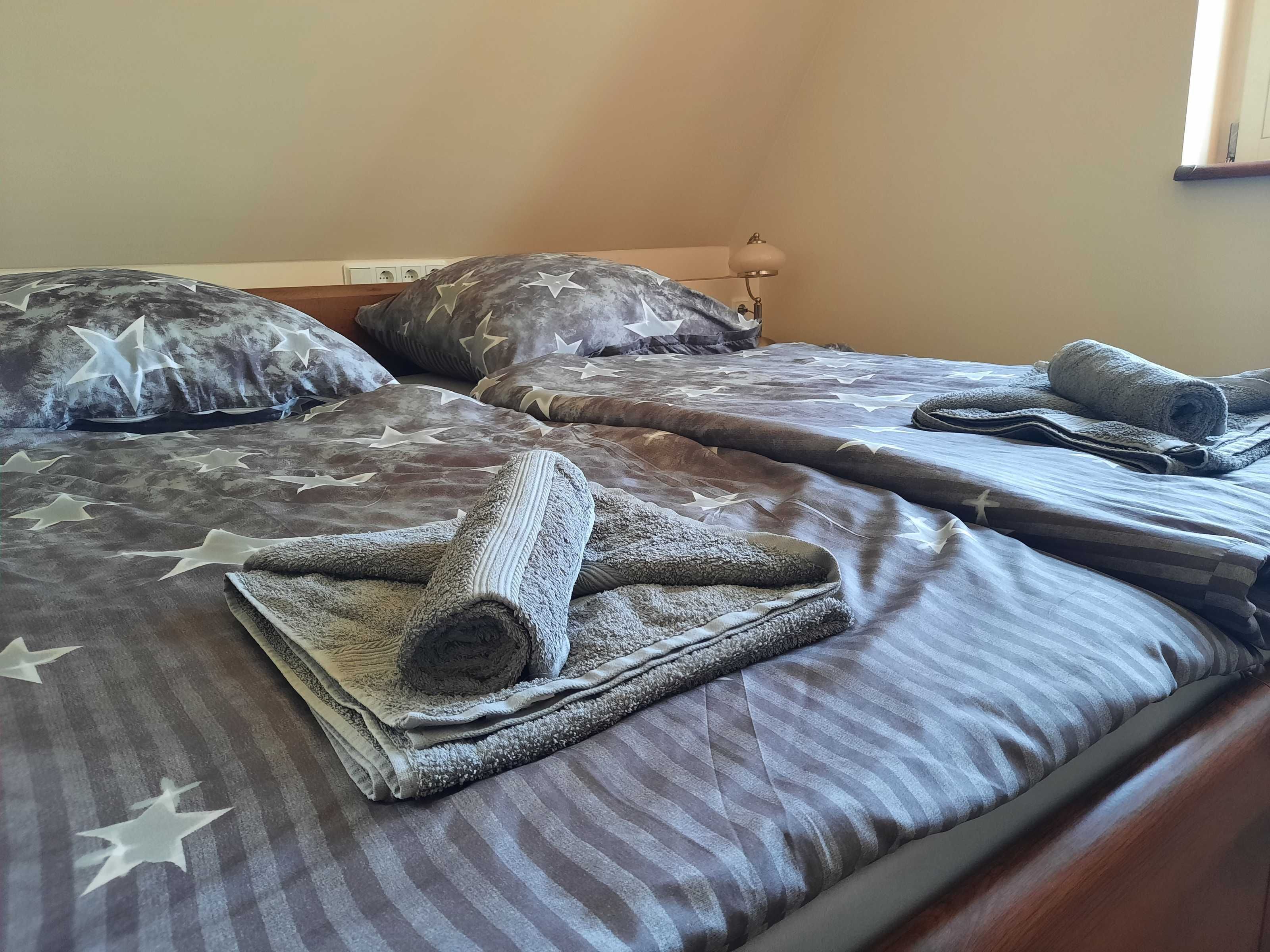 1 Schlafzimmer, Zimmersafe, Schreibtisch, Reisekinderbett