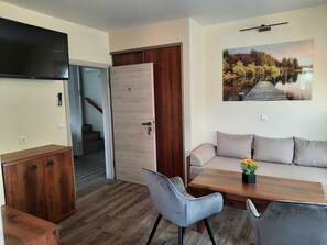 TV - Room 1 - Lakeland oasis Reppist (Senftenberg)