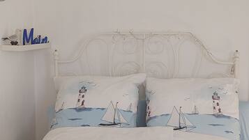 1 Schlafzimmer, Reisekinderbett, WLAN, Bettwäsche