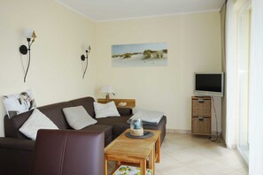 Unclassified image, 3 of 13, button