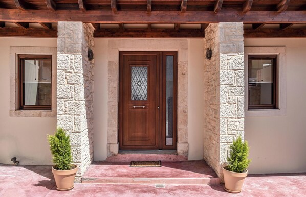 Exterior detail