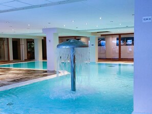 Innenpool, beheizter Pool