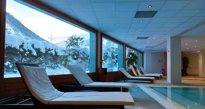 Spacieux duplex 5* piscine - 6 couchages - Chamonix Mont-Blanc - Vallorcine (74)