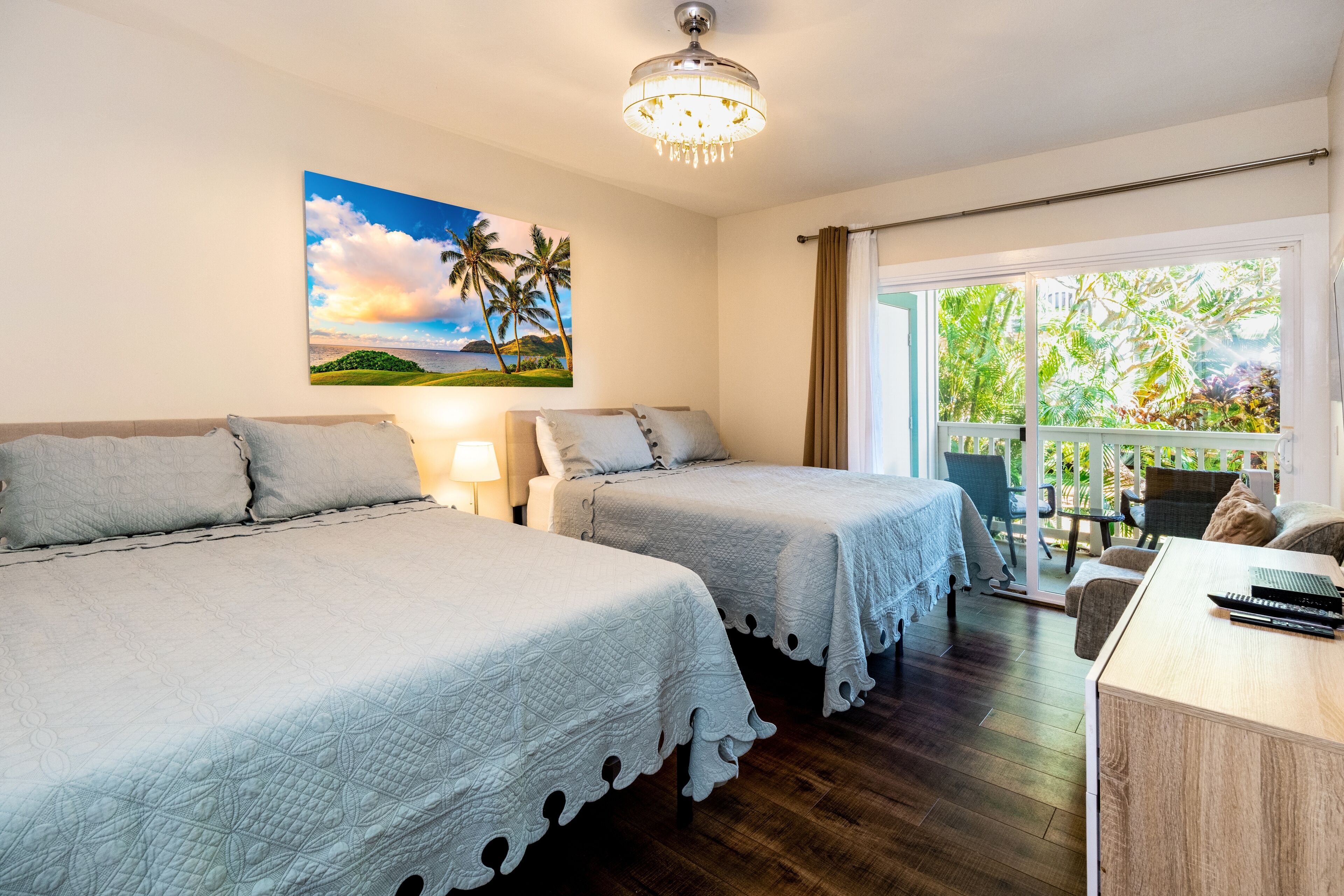 2 間睡房、房內夾萬、熨斗/熨衫板、免費 Wi-Fi