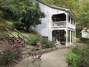 Property grounds - Restored, Historic Mill House Near The NCR Trail (Freeland)
