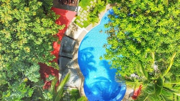 Alberca al aire libre