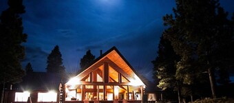 TrailsEndRanch ⛰Views, HotTub, Horseback riding on 1000's ac